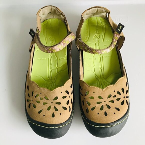 J-41 Kelly Beige Vegan Mary Jane  Shoes Size 8 - Picture 3 of 7